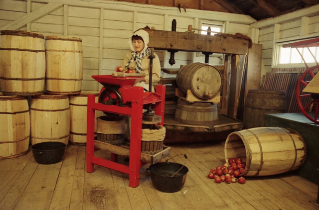 Crafting the Perfect Pairing for Cider Making in Nova Scotia