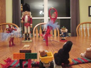 Family Fun in the Valley: Elf on the Shelf